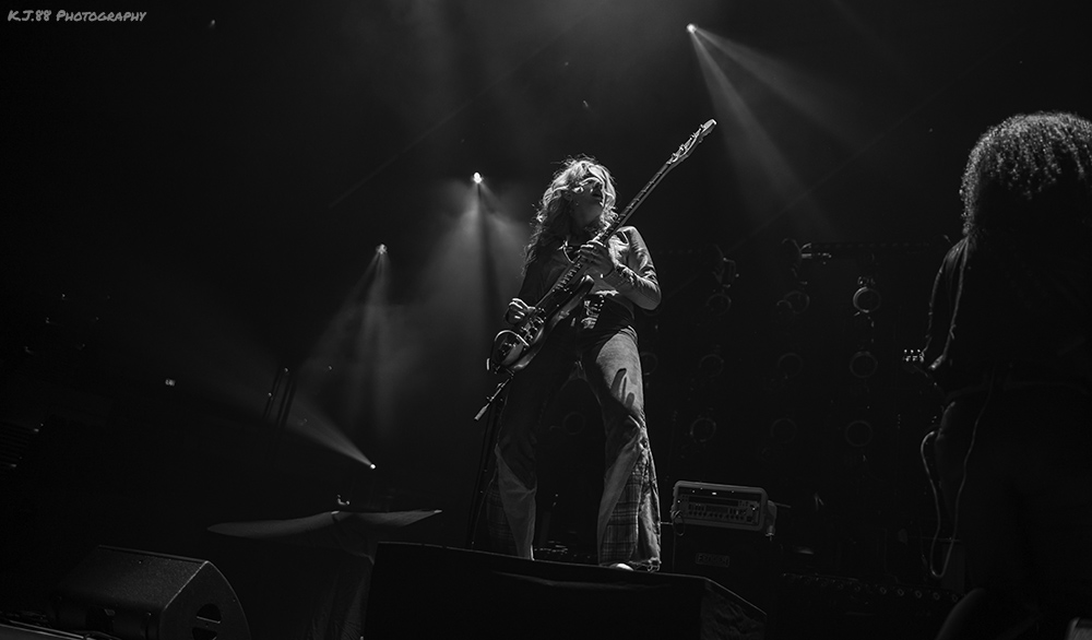 Plush, Moda Center, photo by Kevin Pettigrew