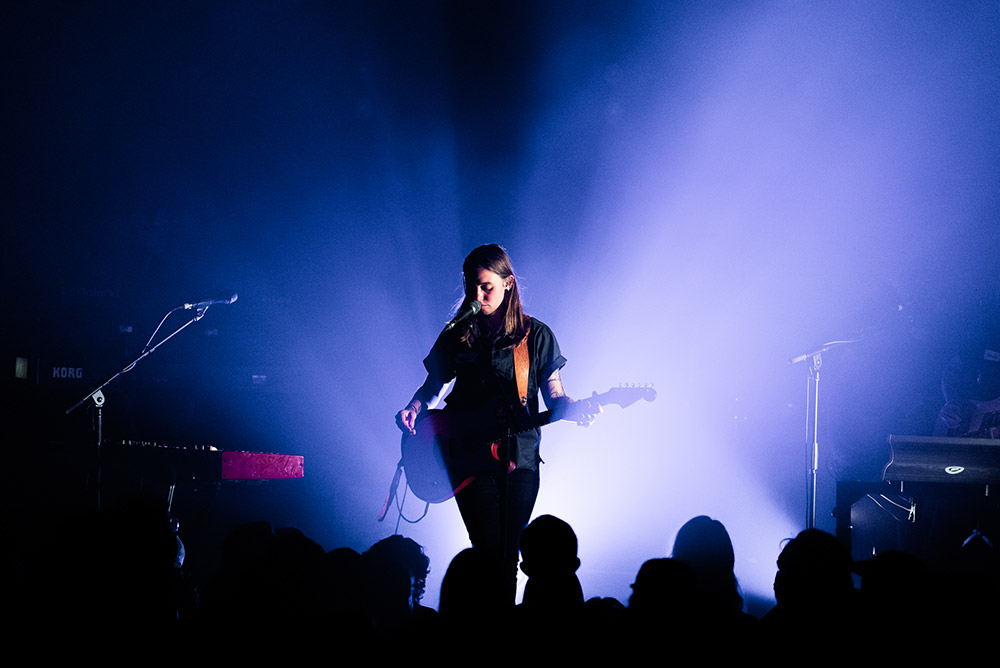 Julien Baker, Aladdin Theater, photo by Ignacio Quintana