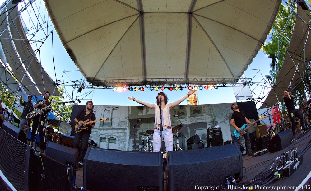 Sister Sparrow & The Dirty Birds, Waterfront Blues Festival, Tom McCall Waterfront Park, photo by John Alcala