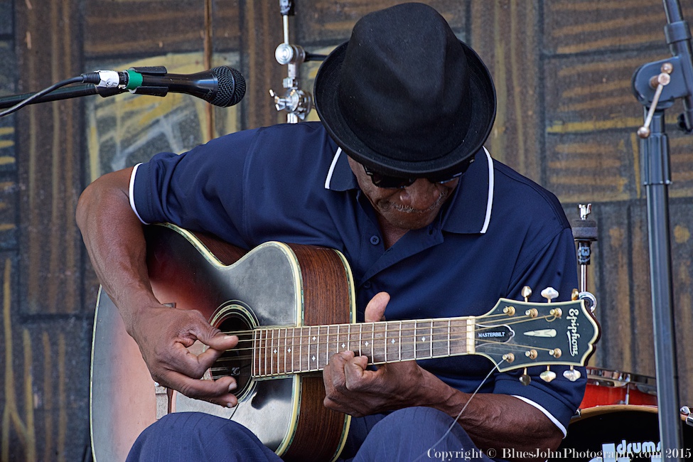 Waterfront Blues Festival, Tom McCall Waterfront Park, photo by John Alcala