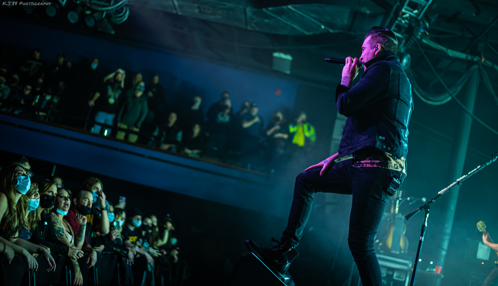 Theory of a Deadman, Roseland Theater, photo by Kevin Pettigrew