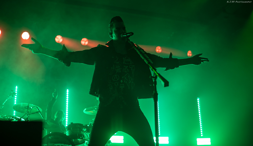 Theory of a Deadman, Roseland Theater, photo by Kevin Pettigrew