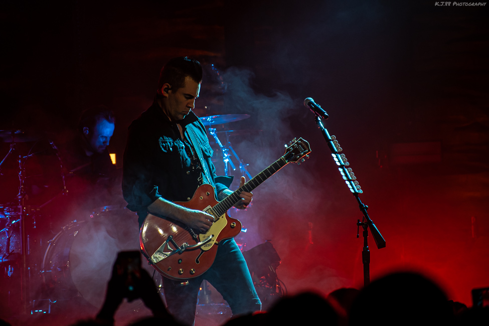 Theory of a Deadman, Roseland Theater, photo by Kevin Pettigrew