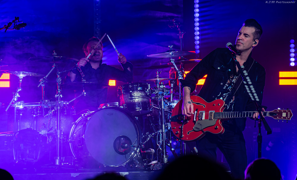 Theory of a Deadman, Roseland Theater, photo by Kevin Pettigrew