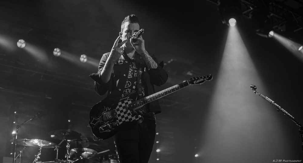 Theory of a Deadman, Roseland Theater, photo by Kevin Pettigrew