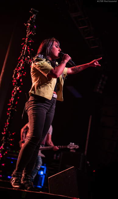 Eva Under Fire, Roseland Theater, photo by Kevin Pettigrew