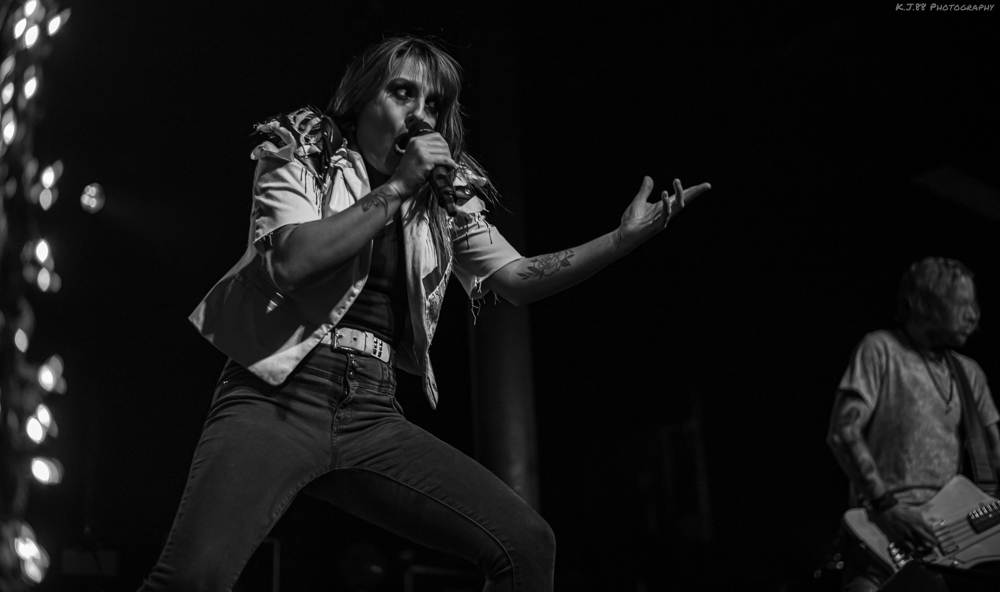 Eva Under Fire, Roseland Theater, photo by Kevin Pettigrew