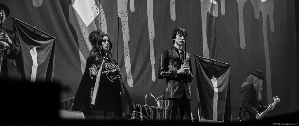 Twin Temple, Veterans Memorial Coliseum, photo by Kevin Pettigrew