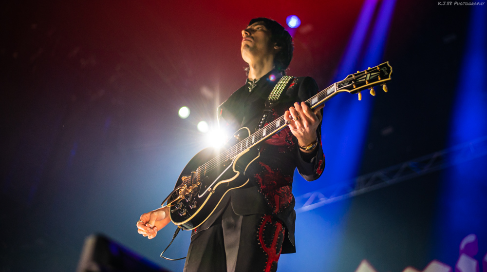 Twin Temple, Veterans Memorial Coliseum, photo by Kevin Pettigrew