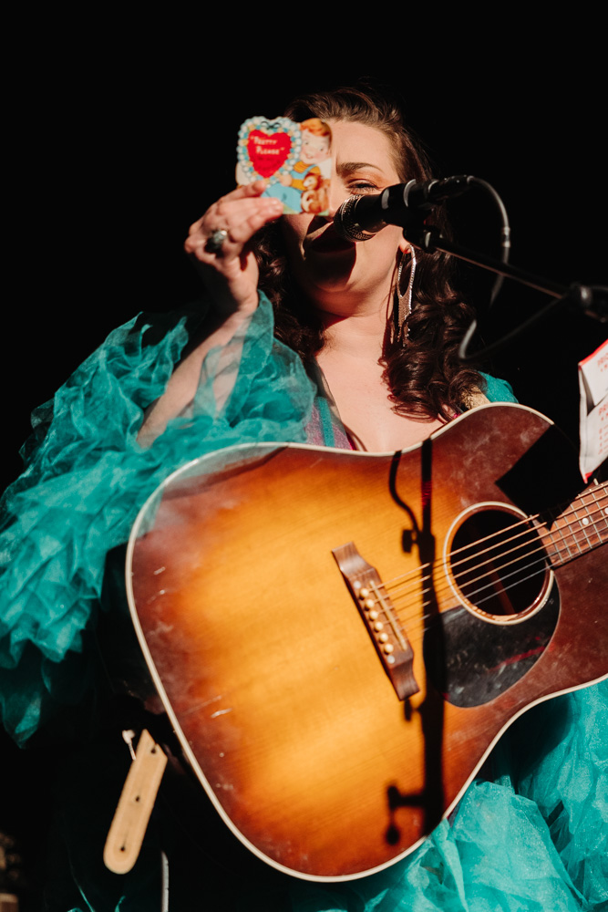 Cassandra Lewis, Roseland Theater, photo by Kai Hayashi