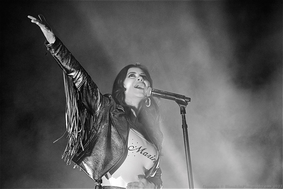 Marina, Keller Auditorium, photo by John Alcala