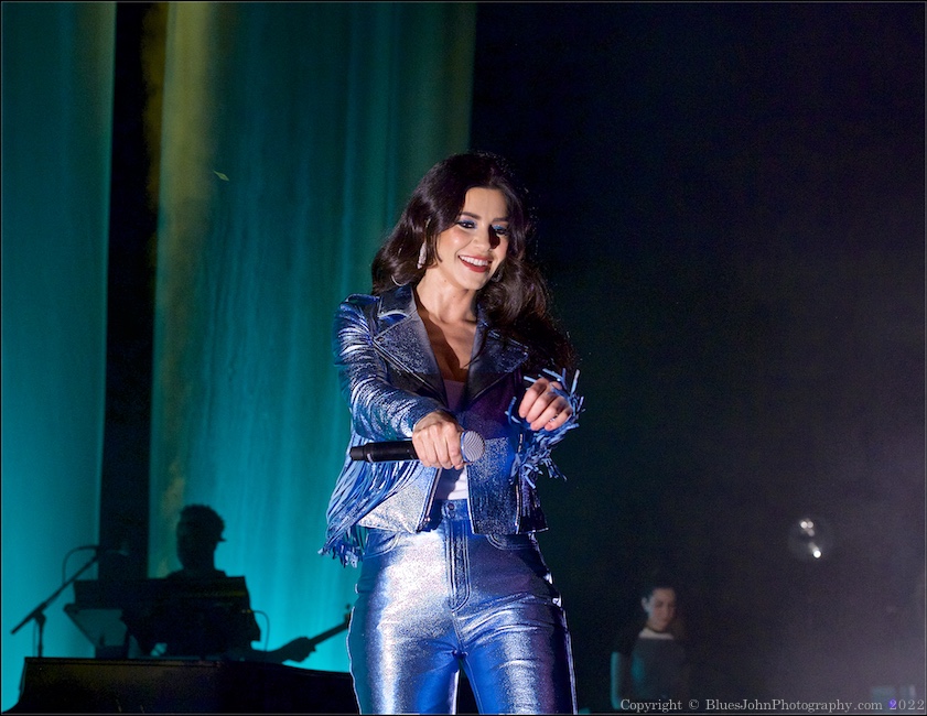 Marina, Keller Auditorium, photo by John Alcala
