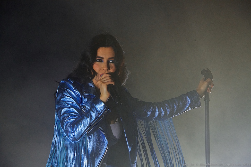 Marina, Keller Auditorium, photo by John Alcala