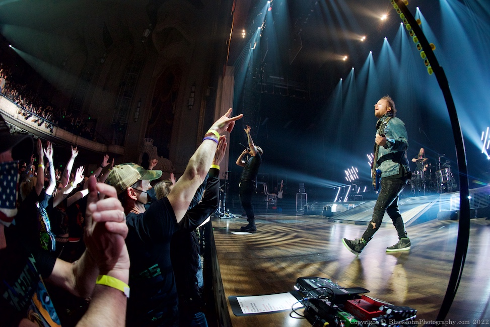 Shinedown, Arlene Schnitzer Concert Hall, photo by John Alcala