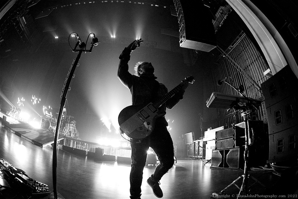 Shinedown, Arlene Schnitzer Concert Hall, photo by John Alcala