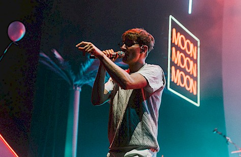 Glass Animals, Keller Auditorium, photo by Blake Sourisseau