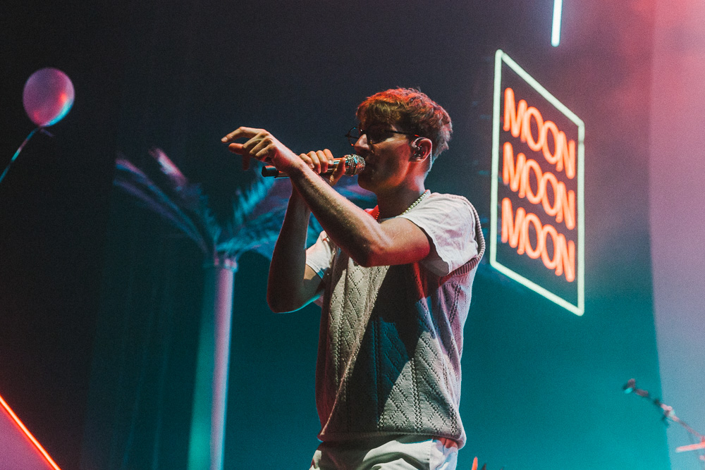Glass Animals, Keller Auditorium, photo by Blake Sourisseau