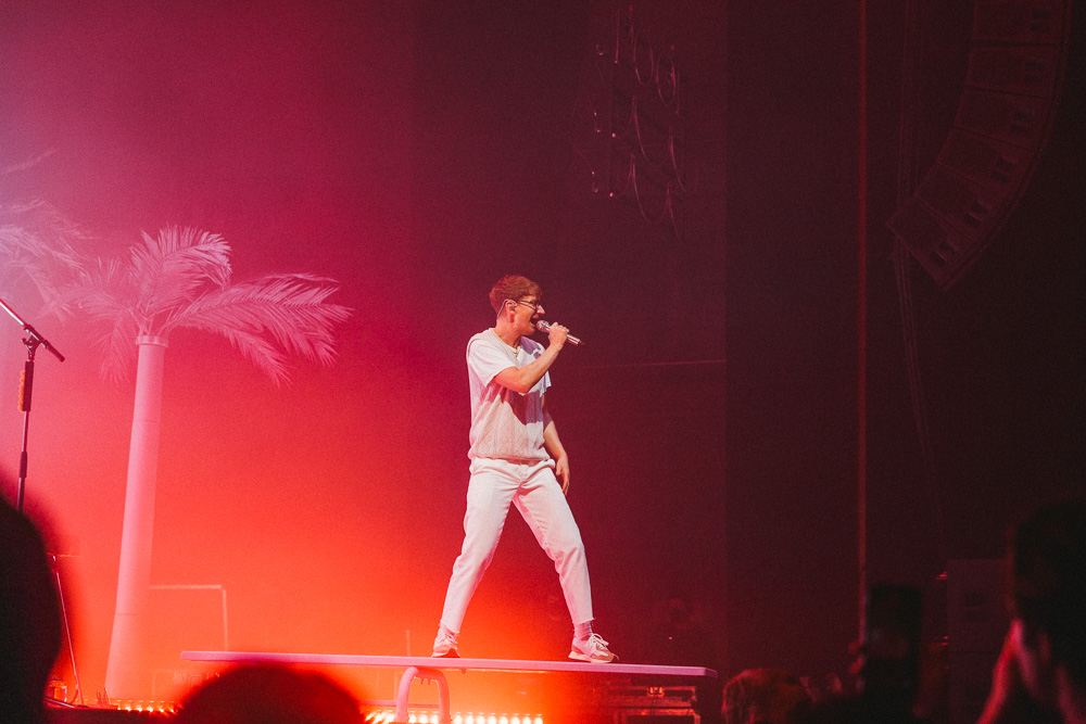 Glass Animals, Keller Auditorium, photo by Blake Sourisseau