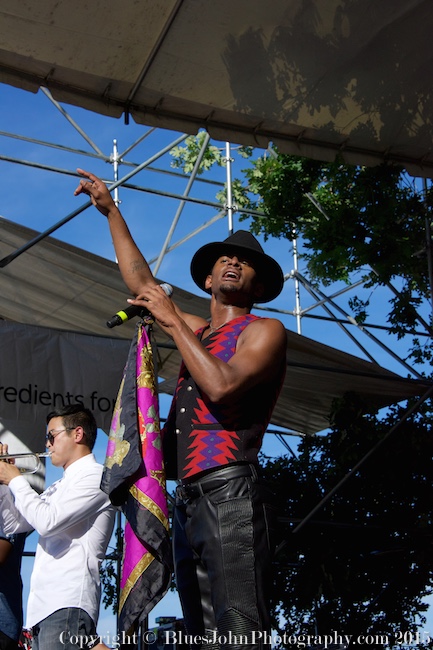 Waterfront Blues Festival, Tom McCall Waterfront Park, photo by John Alcala