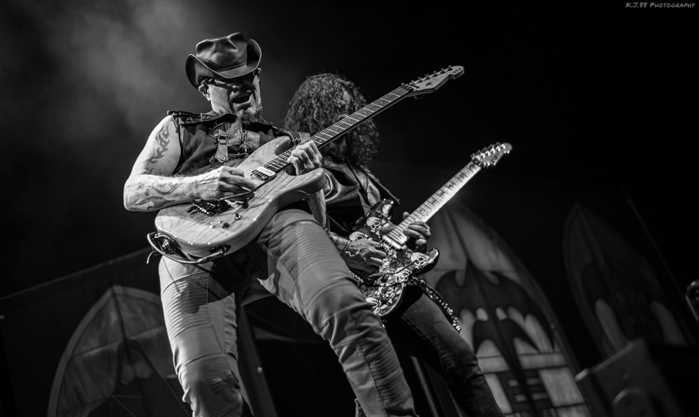 Queensryche, Moda Center, photo by Kevin Pettigrew