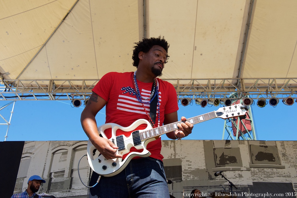 Waterfront Blues Festival, Tom McCall Waterfront Park, photo by John Alcala