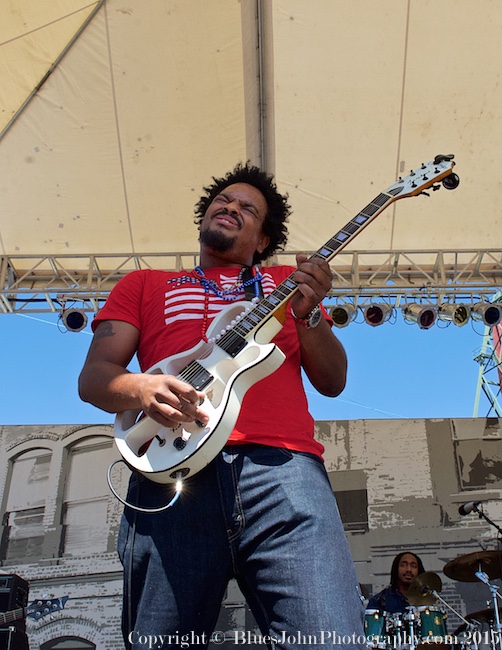 Waterfront Blues Festival, Tom McCall Waterfront Park, photo by John Alcala