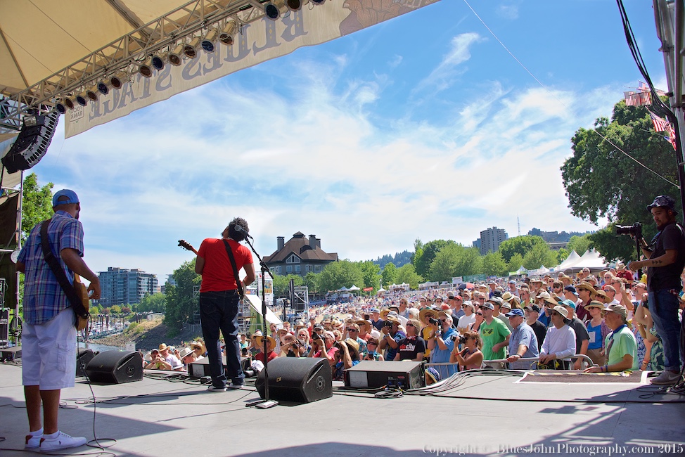 Waterfront Blues Festival, Tom McCall Waterfront Park, photo by John Alcala