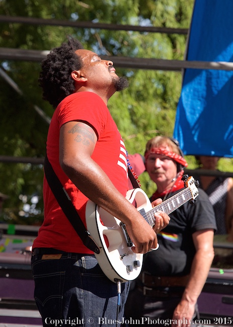 Waterfront Blues Festival, Tom McCall Waterfront Park, photo by John Alcala