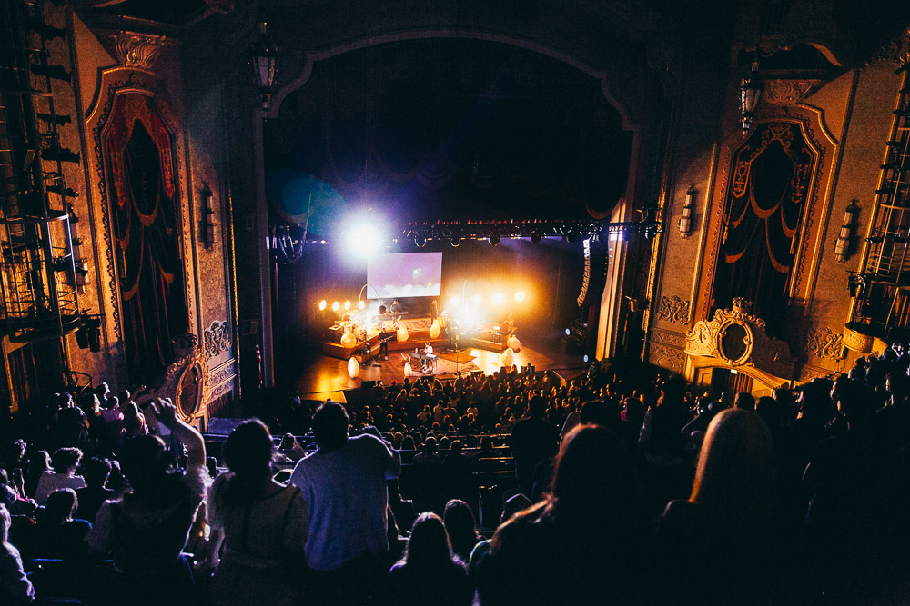 Clairo, Arlene Schnitzer Concert Hall, photo by Blake Sourisseau
