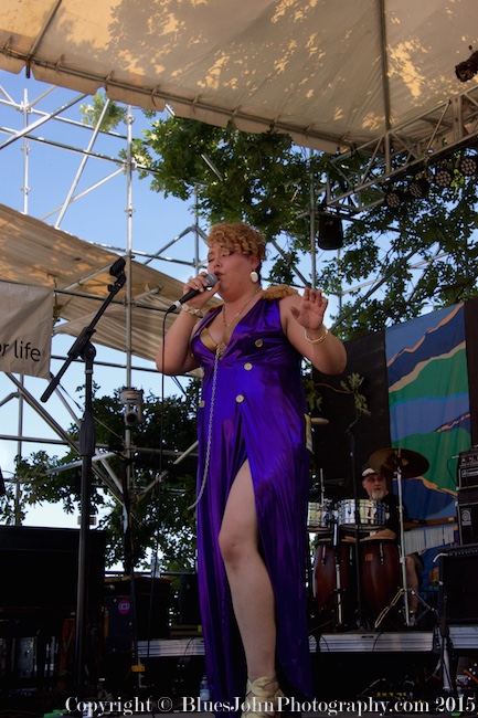 Waterfront Blues Festival, Tom McCall Waterfront Park, photo by John Alcala