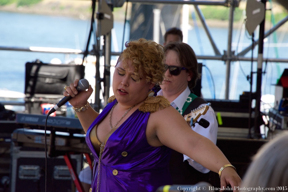 Waterfront Blues Festival, Tom McCall Waterfront Park, photo by John Alcala