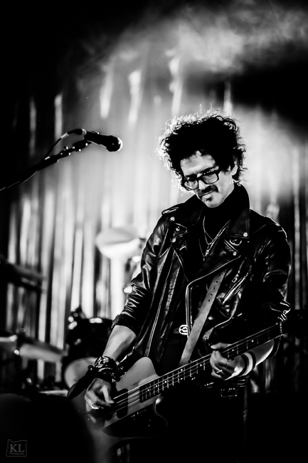 The Darkness, Roseland Theater, photo by Kris Luke