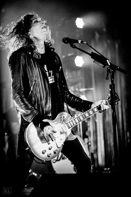 The Darkness, Roseland Theater, photo by Kris Luke