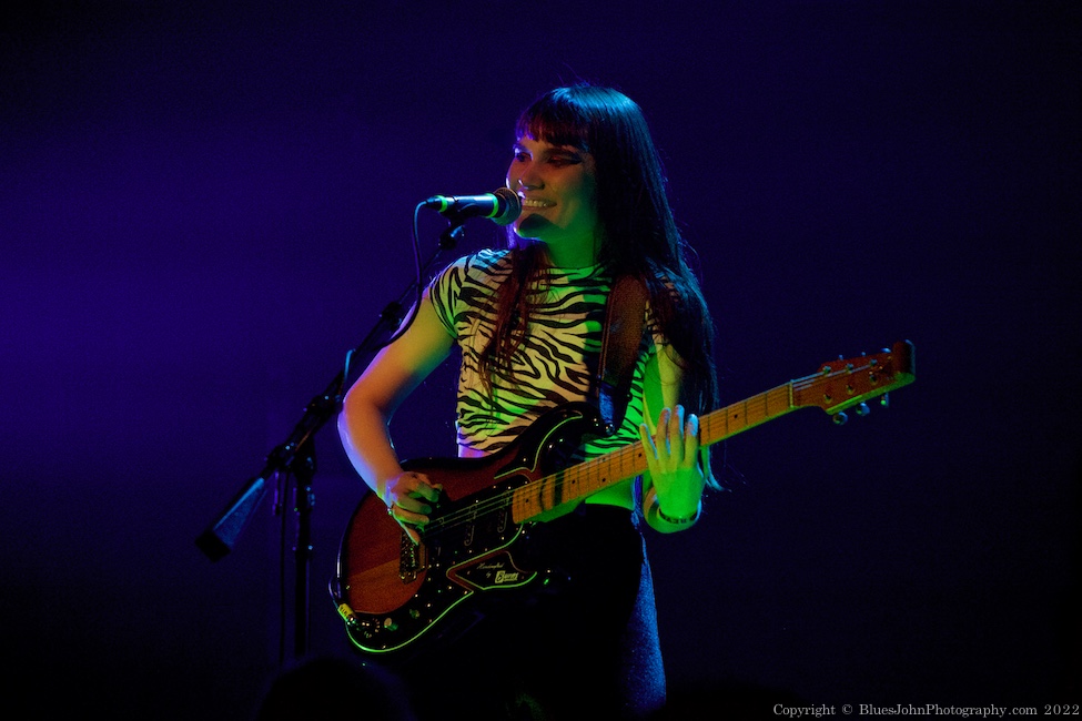 CALVA LOUISE, Revolution Hall, photo by John Alcala