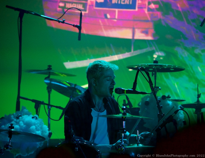 CALVA LOUISE, Revolution Hall, photo by John Alcala