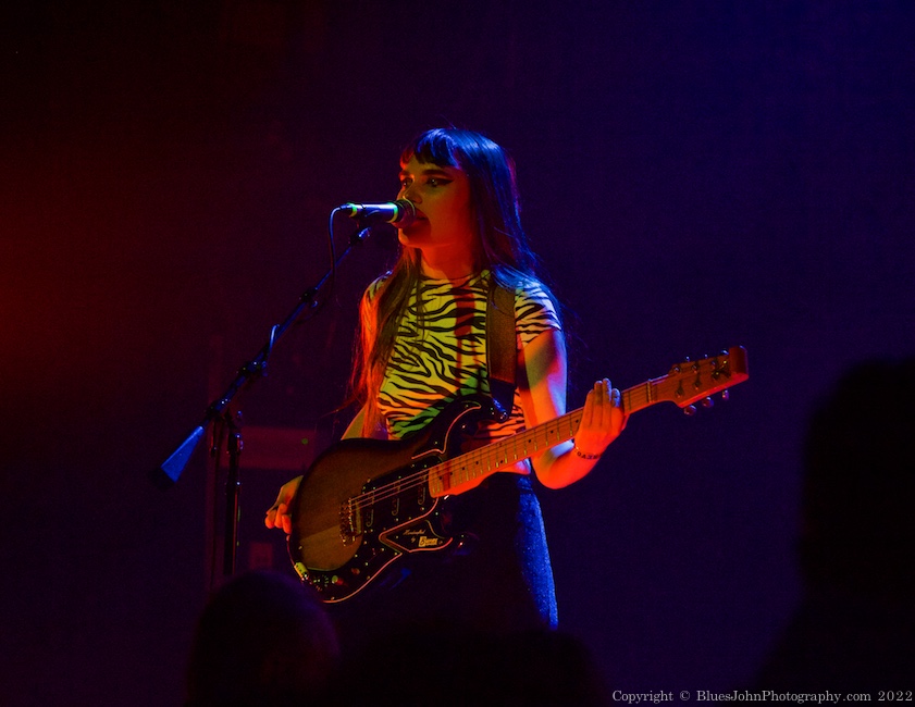 CALVA LOUISE, Revolution Hall, photo by John Alcala