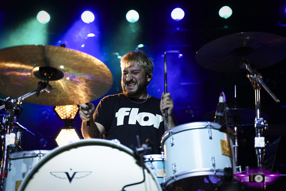 Flor, Roseland Theater, photo by Joshua Hathaway
