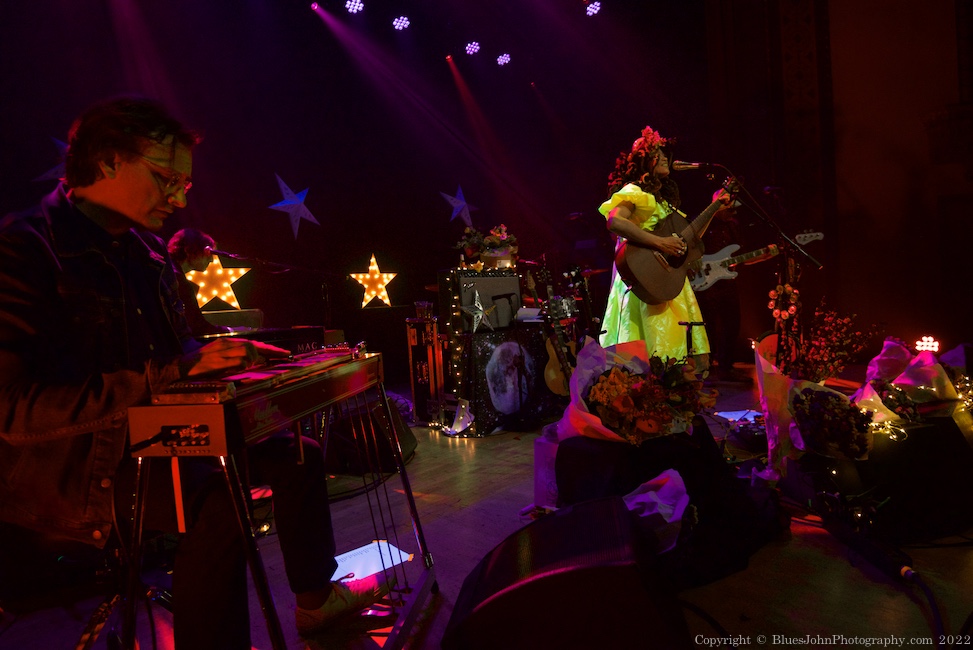 Valerie June, Aladdin Theater, photo by John Alcala