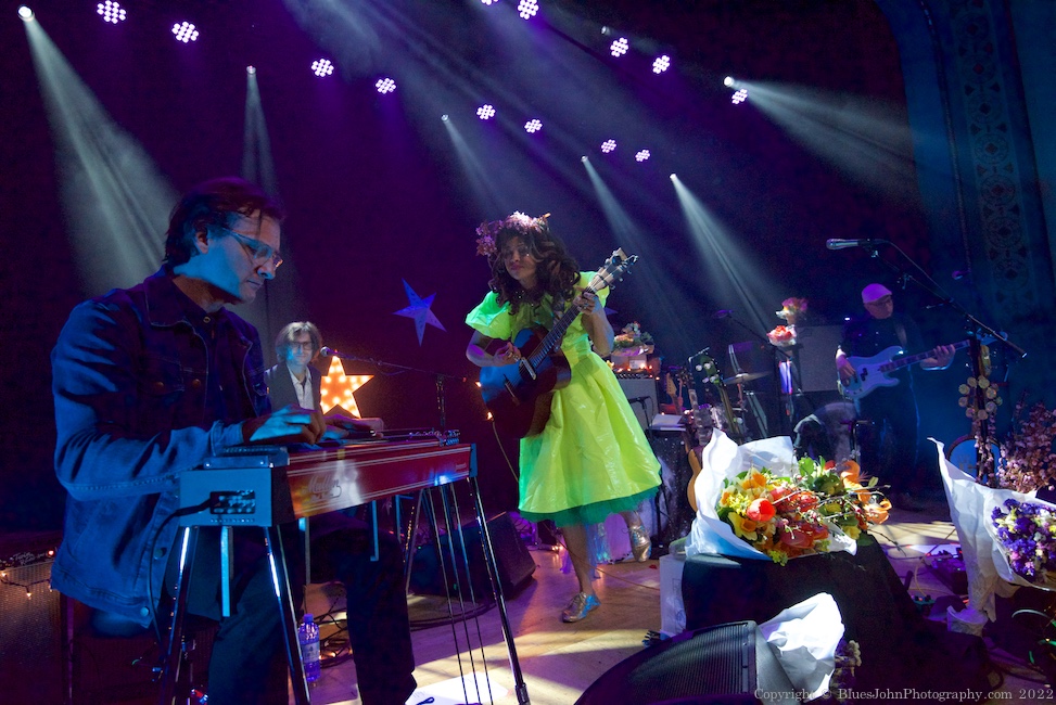 Valerie June, Aladdin Theater, photo by John Alcala