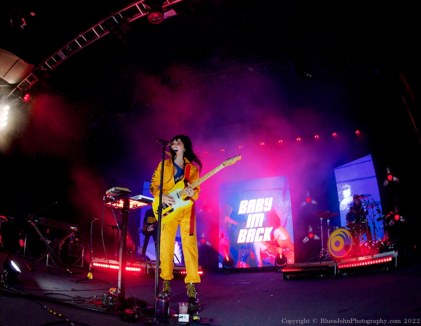 Lights, Roseland Theater, photo by John Alcala
