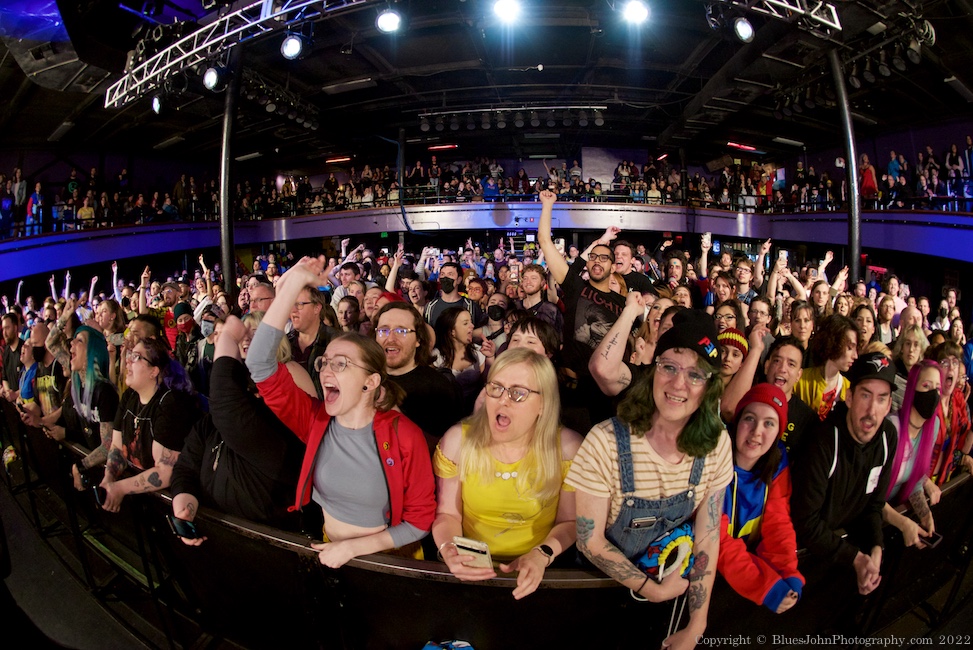 Lights, Roseland Theater, photo by John Alcala