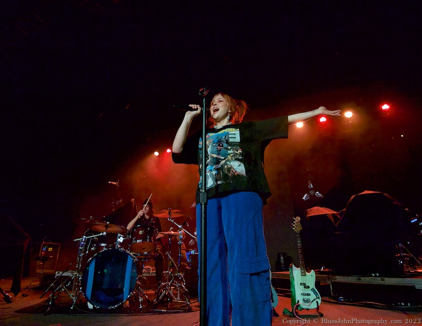 tiLLie, Roseland Theater, photo by John Alcala