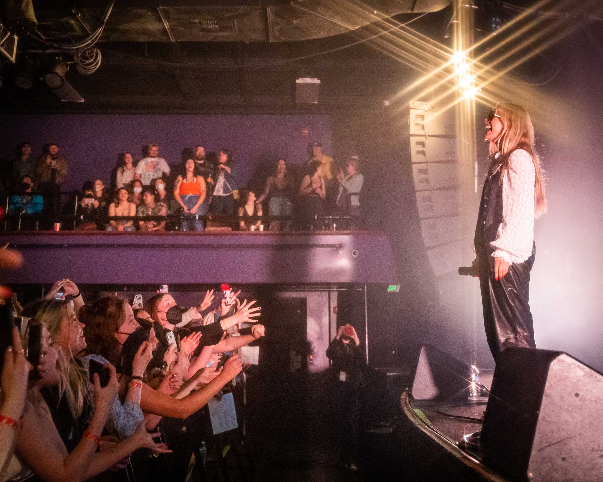 Ashe, Roseland Theater, photo by Miguel Padilla