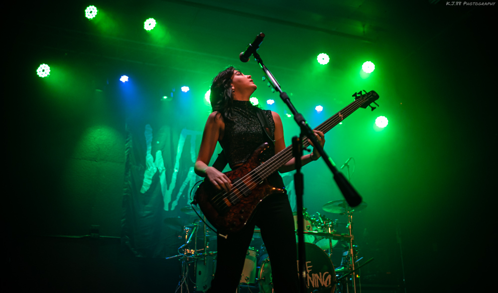 The Warning, Hawthorne Theatre, photo by Kevin Pettigrew