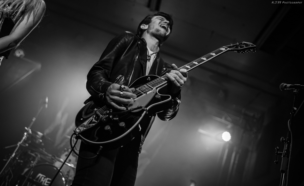 The Warning, Hawthorne Theatre, photo by Kevin Pettigrew