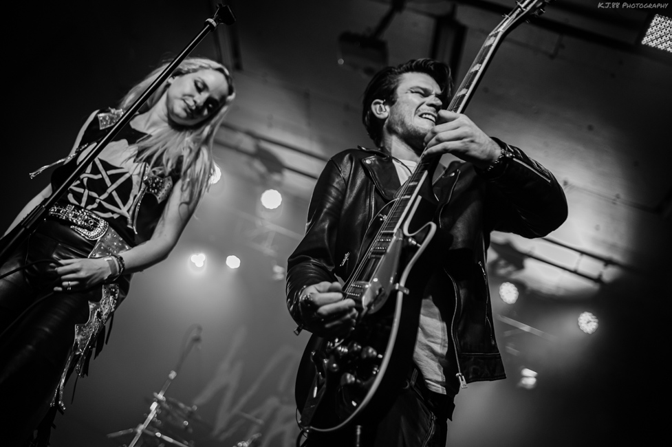 The Warning, Hawthorne Theatre, photo by Kevin Pettigrew