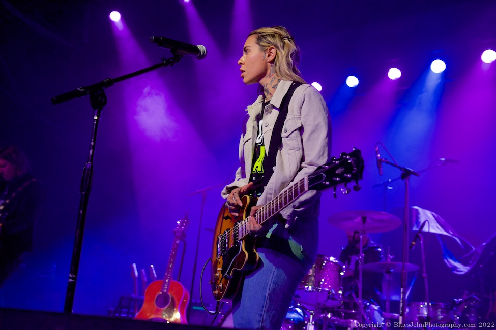 Morgan Wade, Roseland Theater, photo by John Alcala