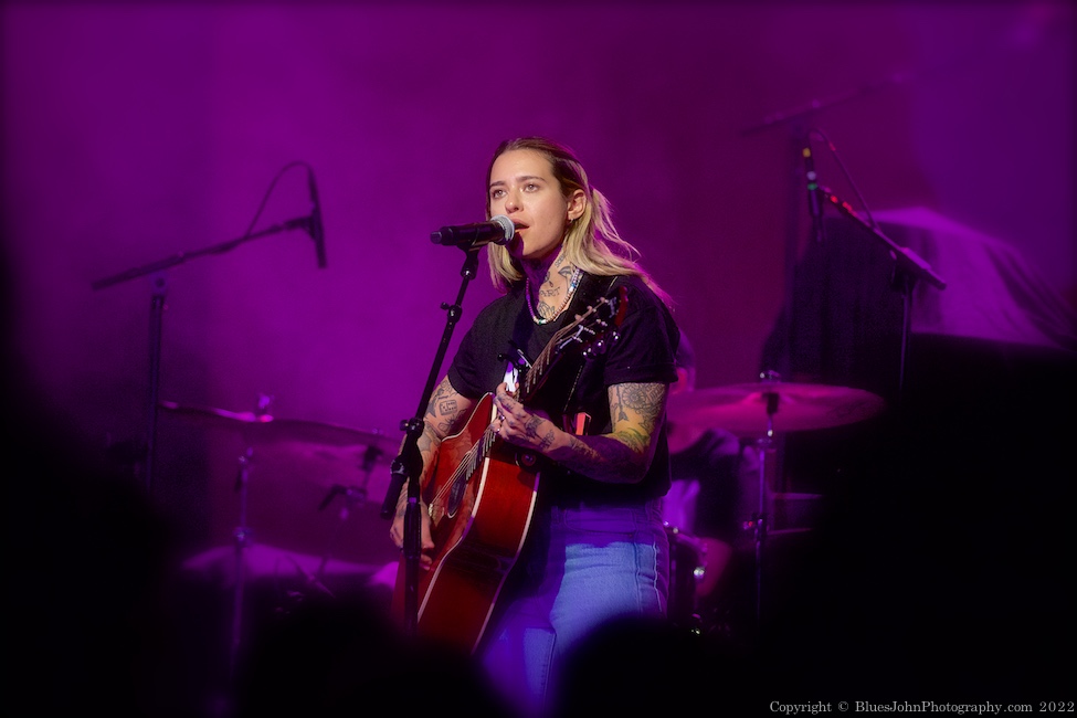 Morgan Wade, Roseland Theater, photo by John Alcala