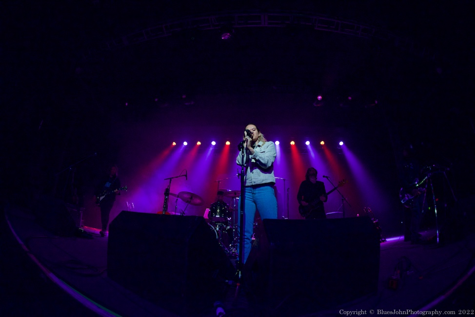 Morgan Wade, Roseland Theater, photo by John Alcala