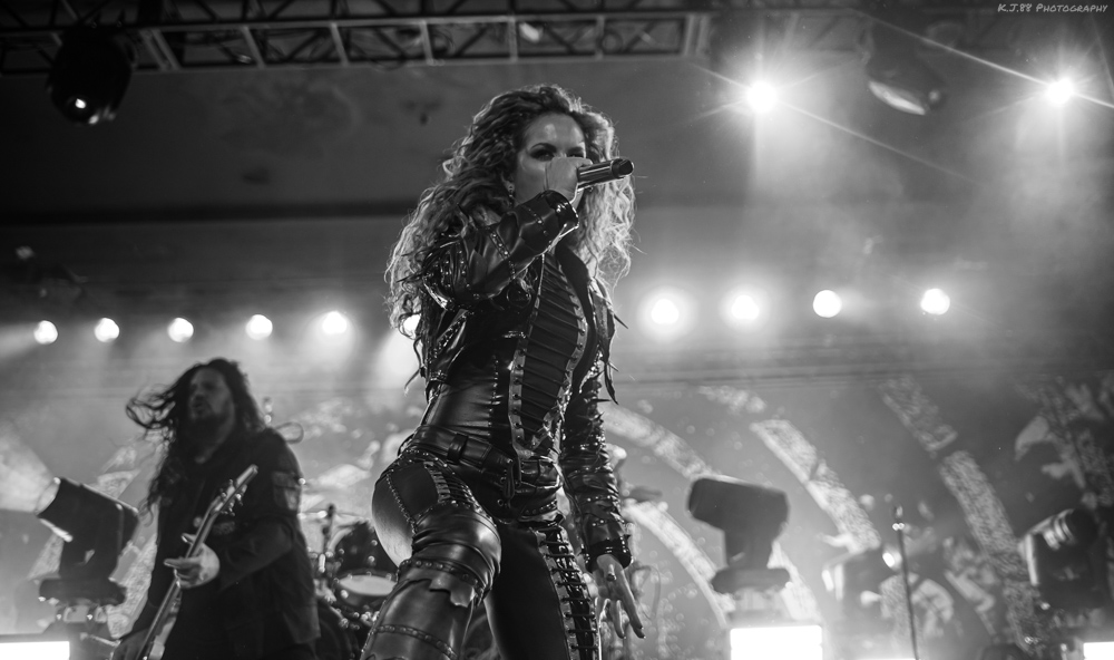 Arch Enemy, Roseland Theater, photo by Kevin Pettigrew